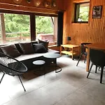Dom Letniskowy Posrod Kaszubskiego Lasu 山林小屋