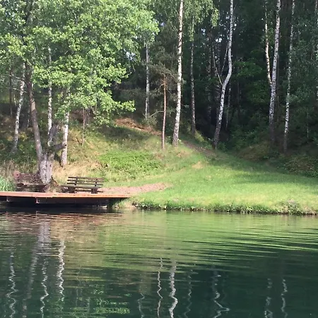 Dom Letniskowy Posrod Kaszubskiego Lasu Lodge