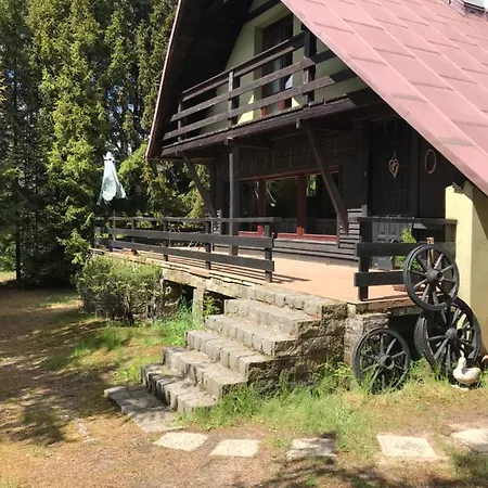 Dom Letniskowy Posrod Kaszubskiego Lasu * Studzienice