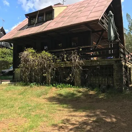 Dom Letniskowy Posrod Kaszubskiego Lasu بيت خشبي Studzienice