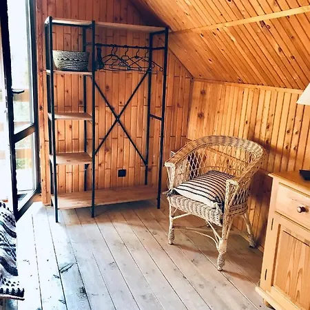 Dom Letniskowy Posrod Kaszubskiego Lasu * Studzienice