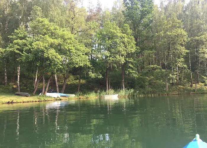 Dom Letniskowy Posrod Kaszubskiego Lasu