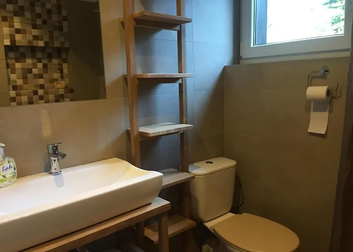 Chata Dom Letniskowy Posrod Kaszubskiego Lasu Studzienice