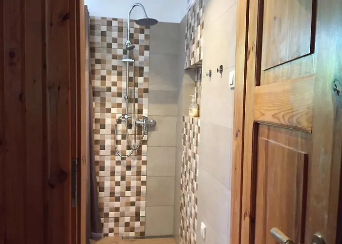 Dom Letniskowy Posrod Kaszubskiego Lasu Chata *