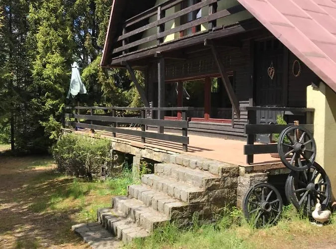 Dom Letniskowy Posrod Kaszubskiego Lasu * Studzienice