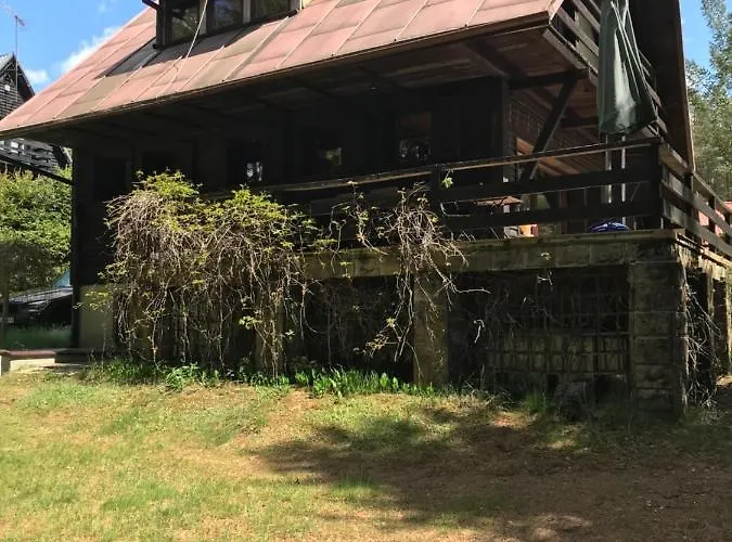 Dom Letniskowy Posrod Kaszubskiego Lasu Chata Studzienice