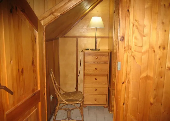 Chata Dom Letniskowy Posrod Kaszubskiego Lasu *