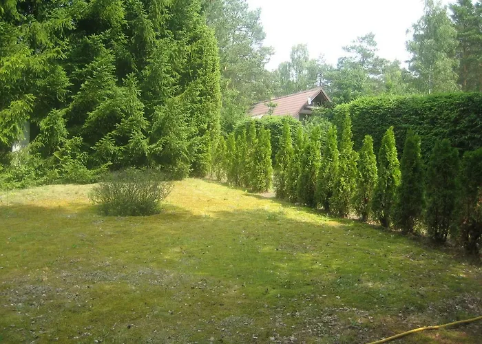 Dom Letniskowy Posrod Kaszubskiego Lasu *